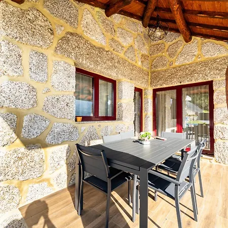 Assento Do Cavado By House And People Feriehus Valdosende