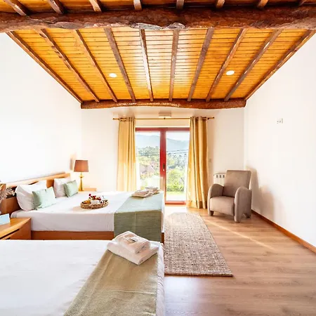 Assento Do Cavado By House And People Tatil Evi Valdosende