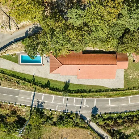 Сasa de vacaciones Assento Do Cavado By House And People Valdosende