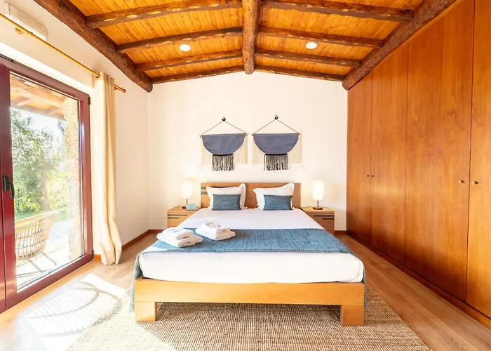 Assento Do Cavado By House And People Valdosende