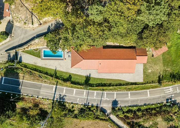 Ferienhaus Assento Do Cavado By House And People Valdosende